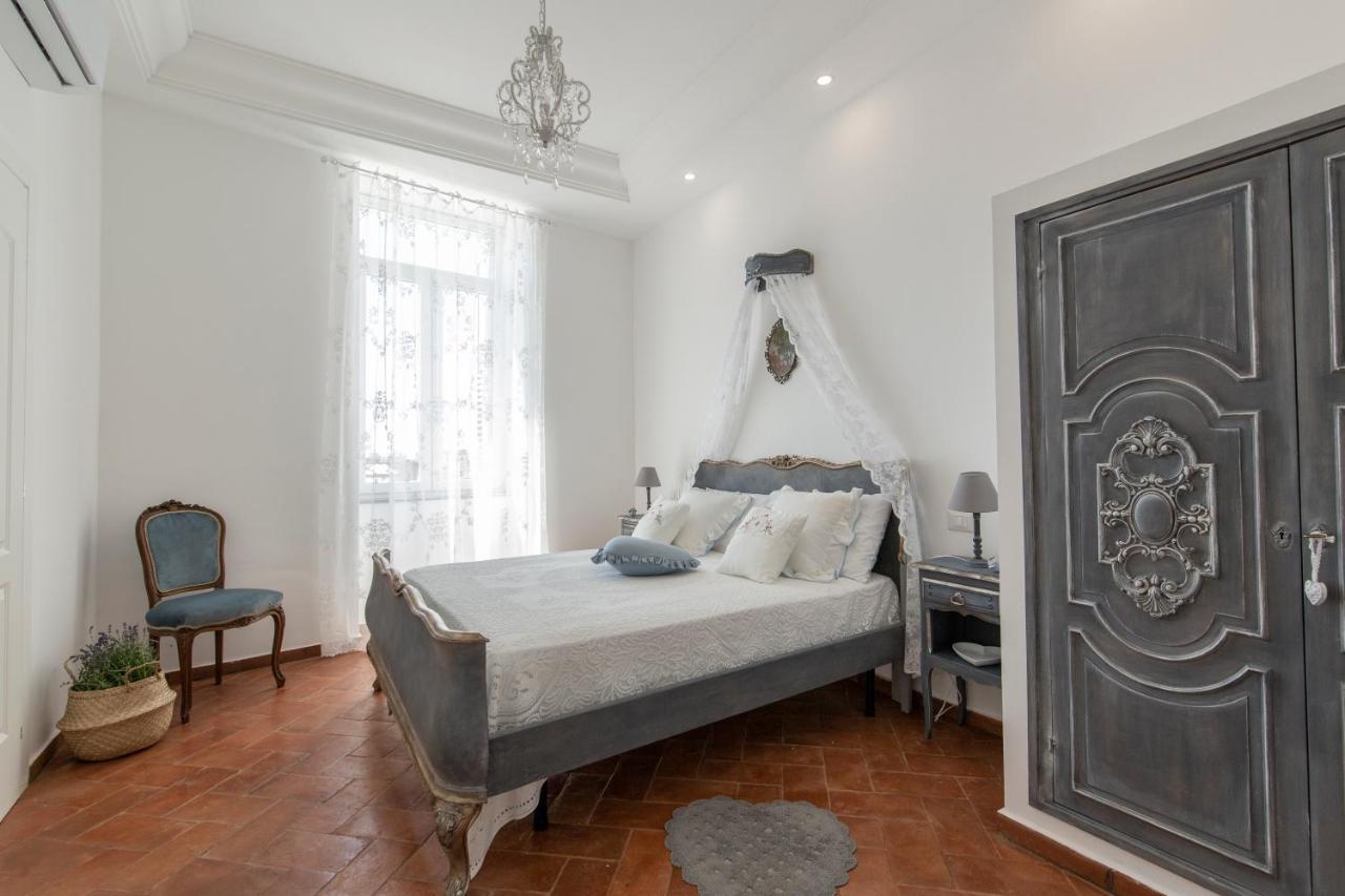 B&B Dimora Mazzarino Napoli Ngoại thất bức ảnh