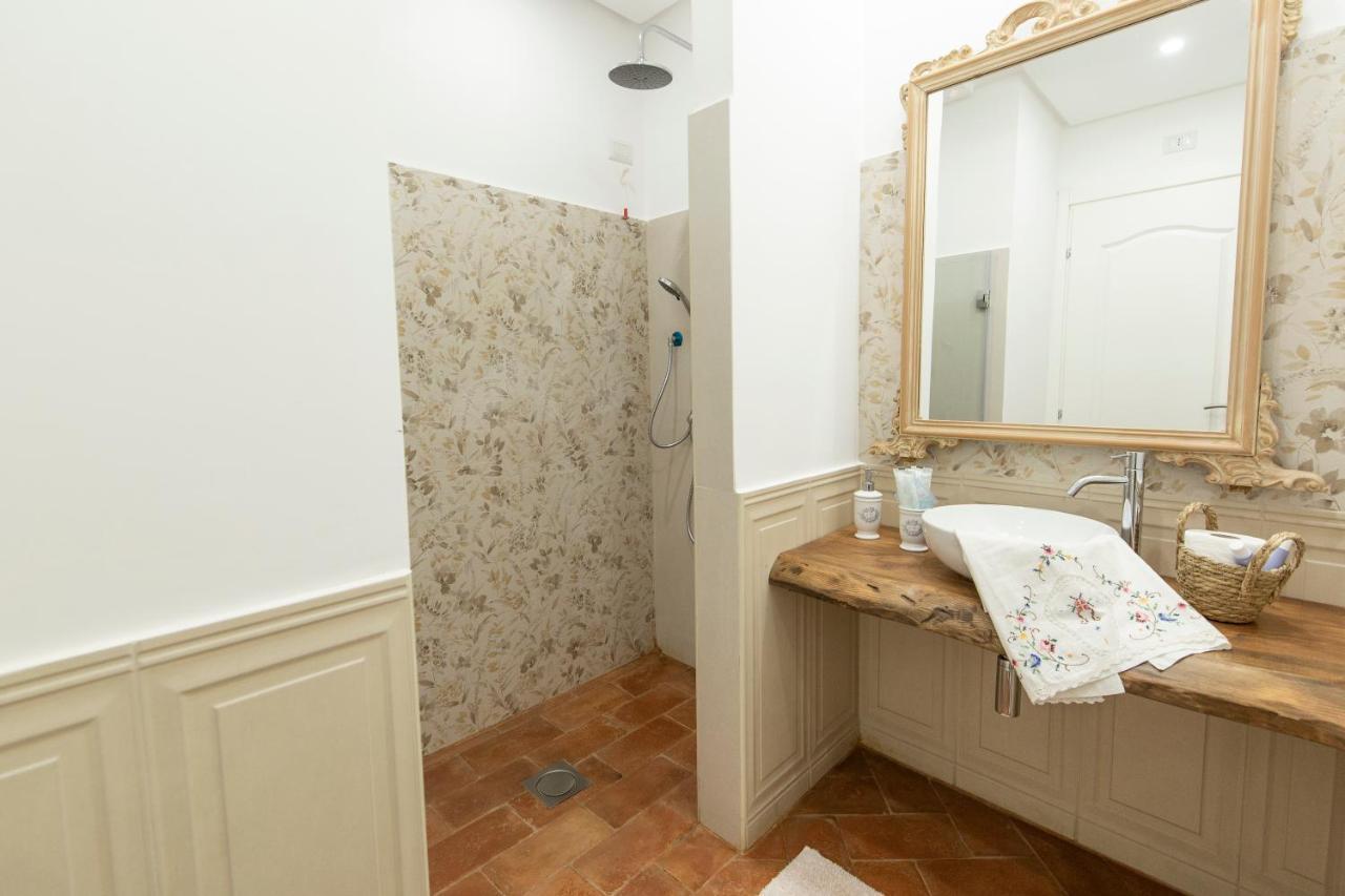 B&B Dimora Mazzarino Napoli Ngoại thất bức ảnh