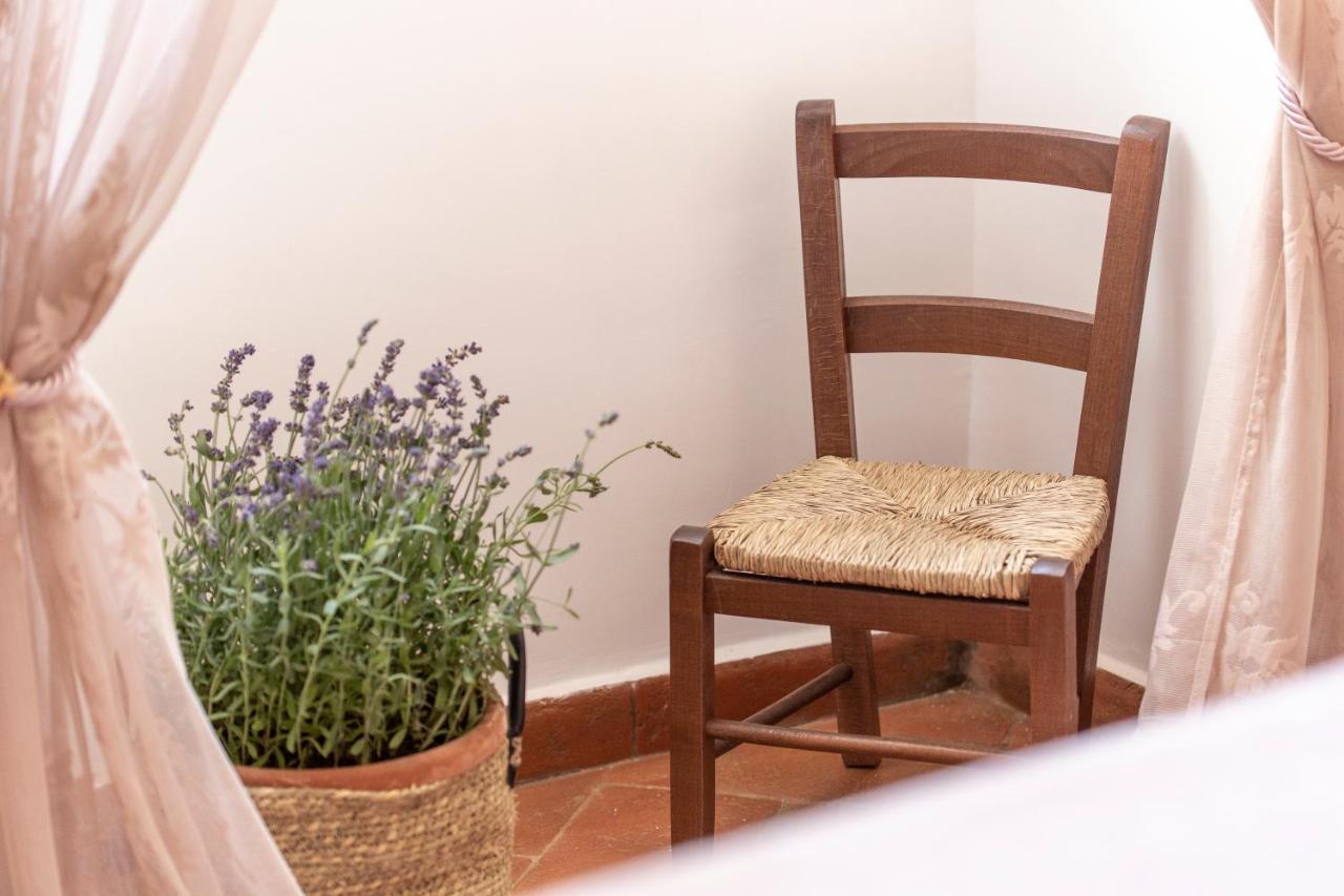 B&B Dimora Mazzarino Napoli Ngoại thất bức ảnh