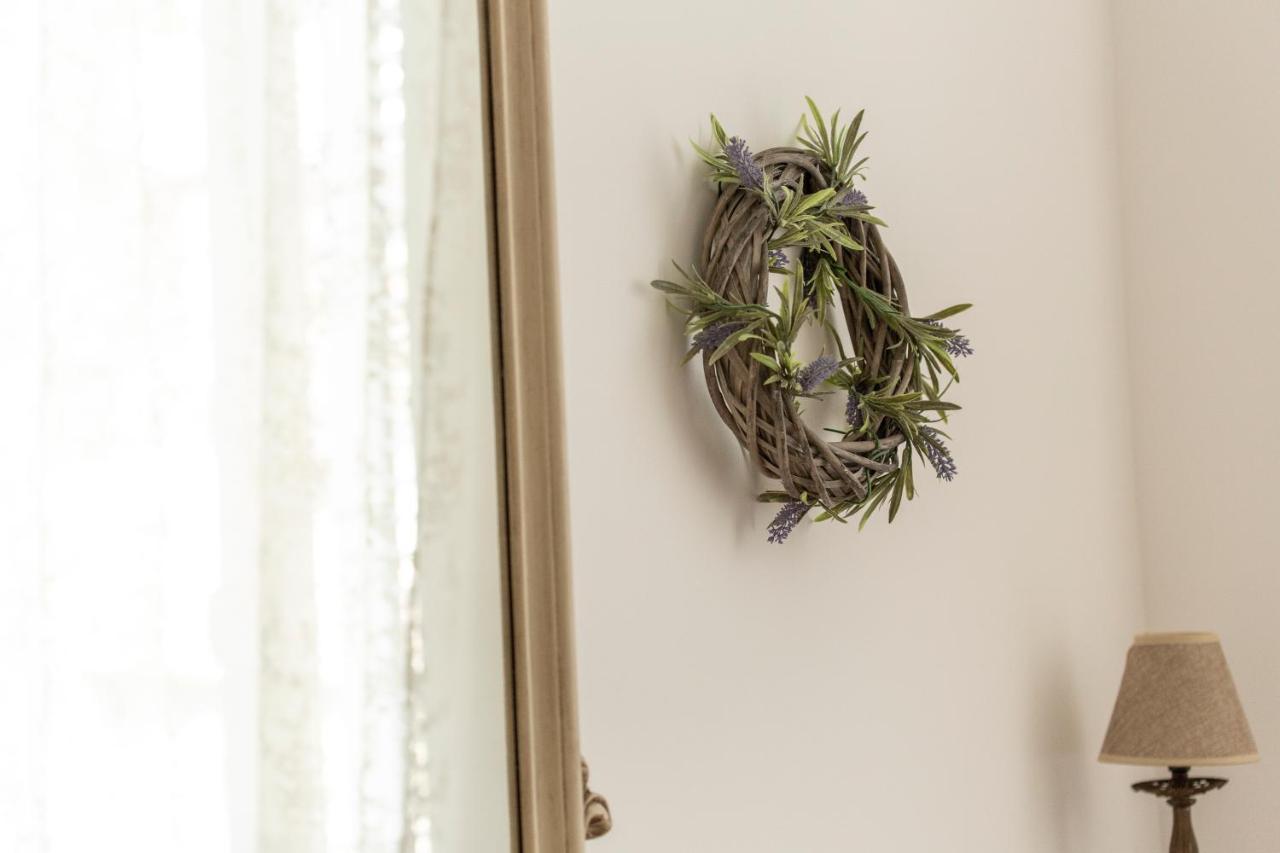B&B Dimora Mazzarino Napoli Ngoại thất bức ảnh